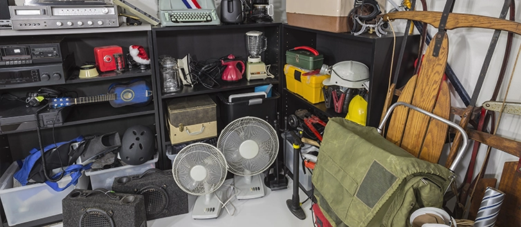 Estate Cleanout background