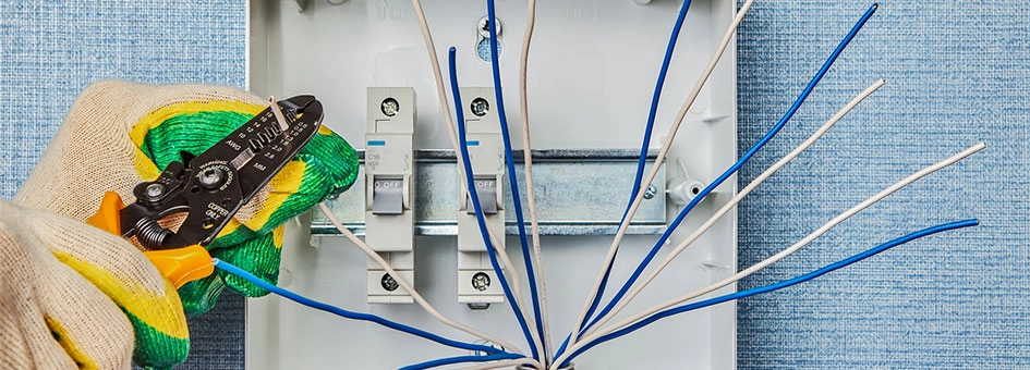 Fuse & Breaker Replacement