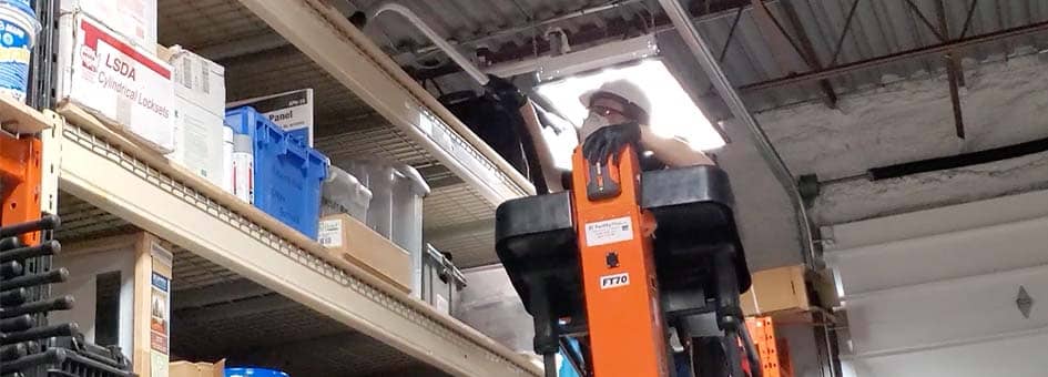 Warehouse High Dusting & Vacuuming