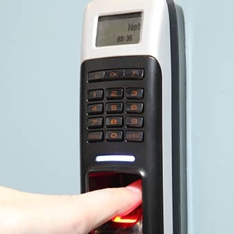 Electronic Locks & Keypads